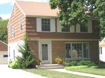 6039 N Shoreland Ave, Whitefish Bay, WI 53217