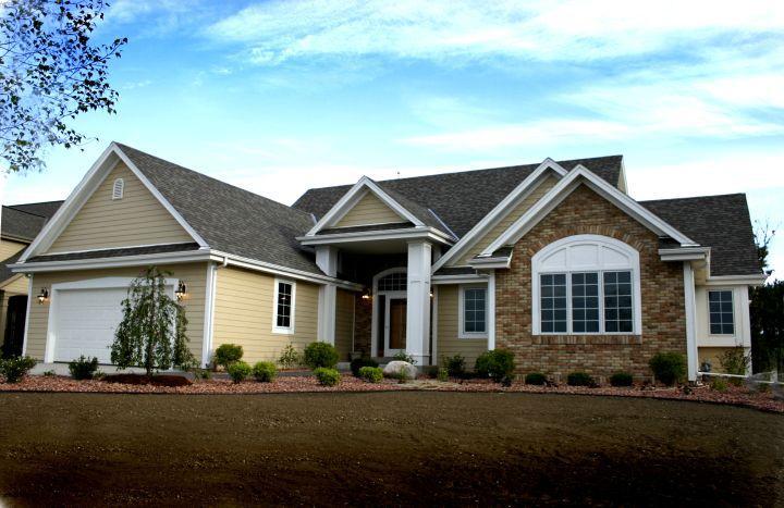9630 West Prairie Grassway, Franklin, WI 53132
