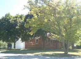 5800 S 42nd St., Greenfield, WI 53221