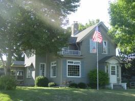 229 N Walnut St., Oconomowoc, WI 53066