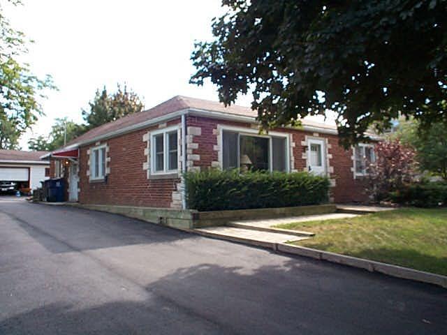 3837 E Garden Pl., Oak Creek, WI 53154