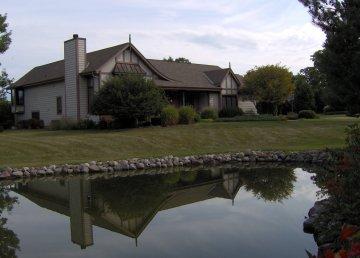 19750 W Hickory Tr., New Berlin, WI 53146