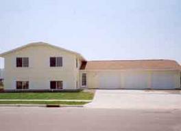 904 Winchester Ln, Holmen, WI 54636