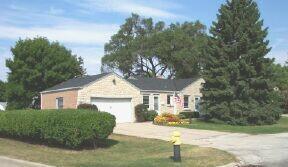 4071 S 55th St., Greenfield, WI 53220