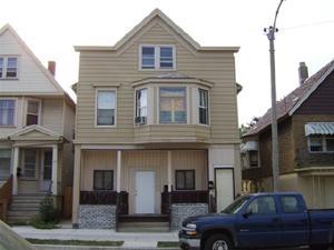 2483 S 6th St #2485, Milwaukee, WI 53215