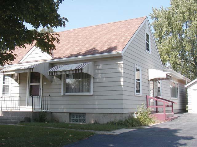 624 E Main St., Eagle, WI 53119