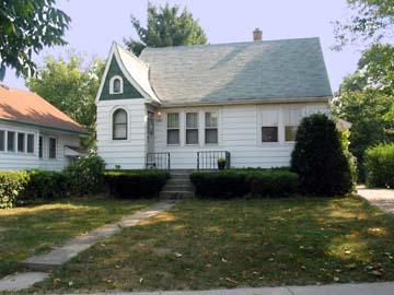 5800 N 42nd St., Milwaukee, WI 53209