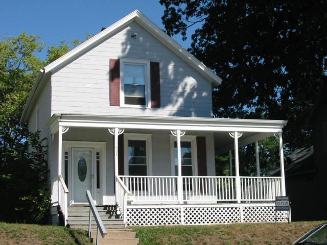 1604 Maple St., Racine, WI 53403