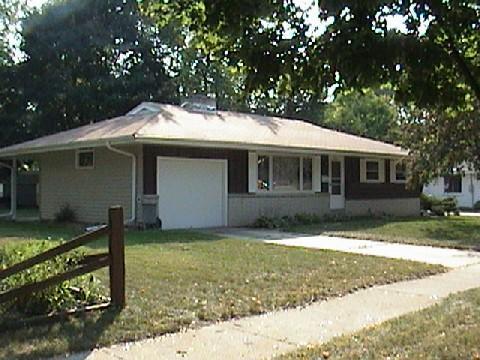 1814 Butler, Waukesha, WI 53186