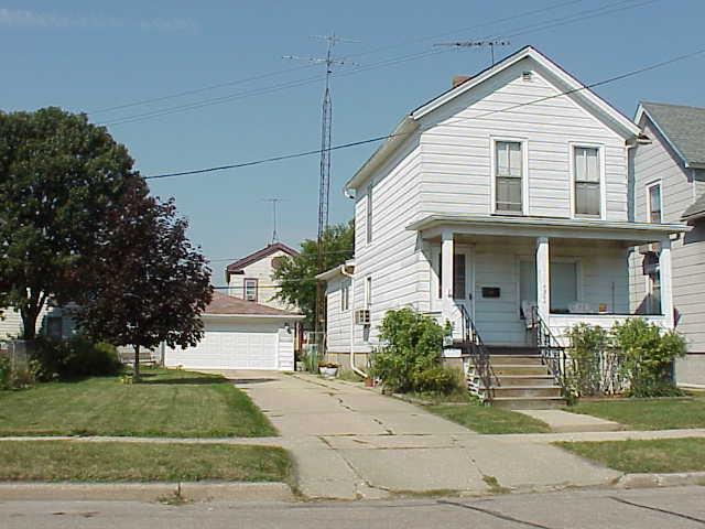 4904 25th Ave, Kenosha, WI 53140