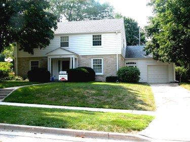 616 S 8th Ave, West Bend, WI 53095