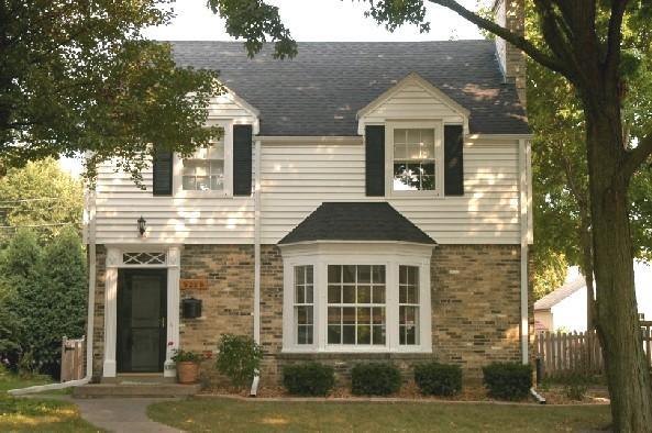 5226 N Shoreland Ave., Whitefish Bay, WI 53217