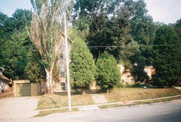 600 E North St., Waukesha, WI 53188