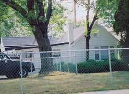 5166 N 47th St., Milwaukee, WI 53218