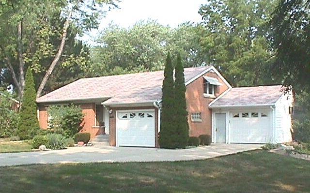 10420 W Upham Ave., Hales Corners, WI 53130