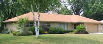 6837 N Bethmaur Ln., Glendale, WI 53209