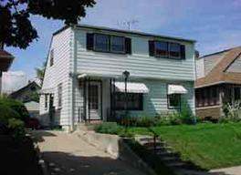 1127 N 44th St, Milwaukee, WI 53208