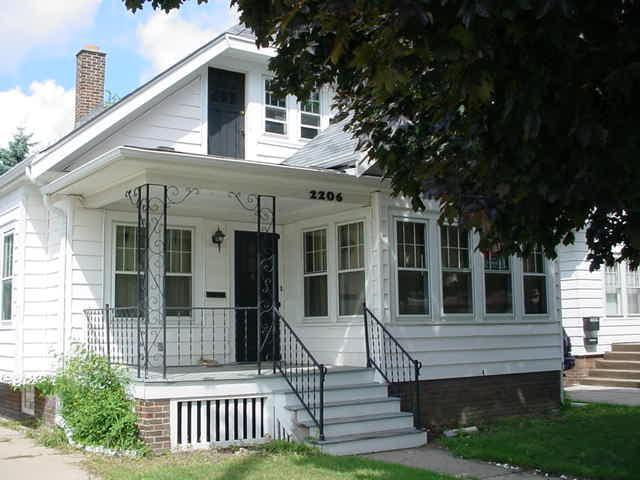 2206 Carlisle Ave., Racine, WI 53404