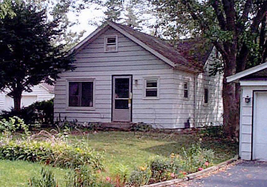 447 Atkinson St., Mukwonago, WI 53149
