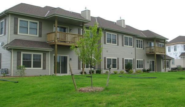 1612 New Port Vista, Port Washington, WI 53074