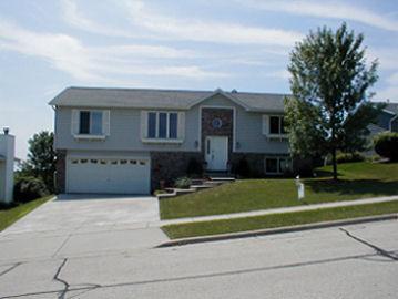 3305 Windsor Pl., West Bend, WI 53090