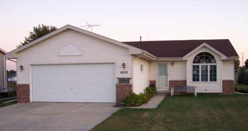 1351 Colonial Dr., Watertown, WI 53098