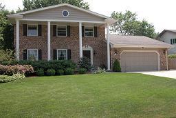 N83W18025 Le Mons Dr., Menomonee Falls, WI 53051