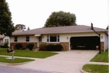 1305 N Oak Ave., Onalaska, WI 54650