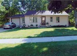 2349 Chestnut, West Bend, WI 53095