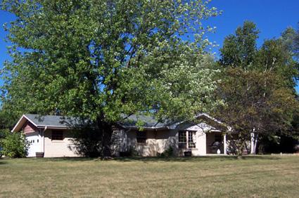 5315 S Skyline Dr., New Berlin, WI 53151