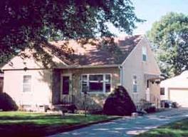 2032 S 30th St., La Crosse, WI 54601