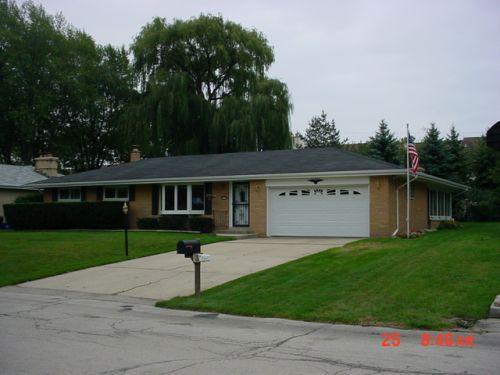 3601 W Abbott Ave., Greenfield, WI 53221