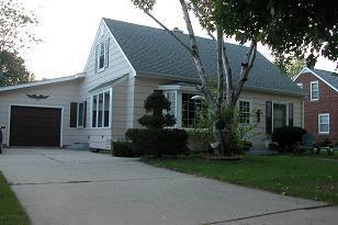 1012 Terrace Dr., West Bend, WI 53095
