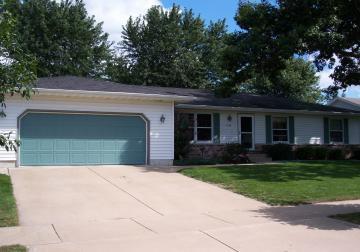 1324 Cliffview Ave., Onalaska, WI 54650