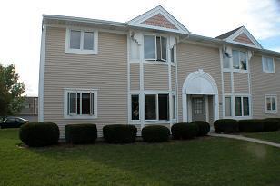 2067 Cliff-alex Ct., Waukesha, WI 53189