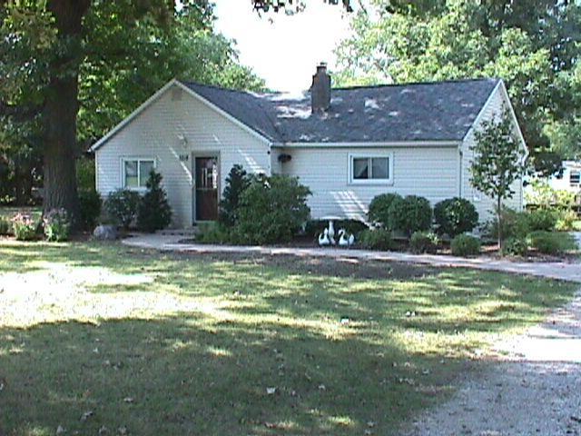 3218 Hickory Grove Ave., Mount Pleasant, WI 53403