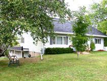 2233 Hwy 33, Saukville, WI 53080