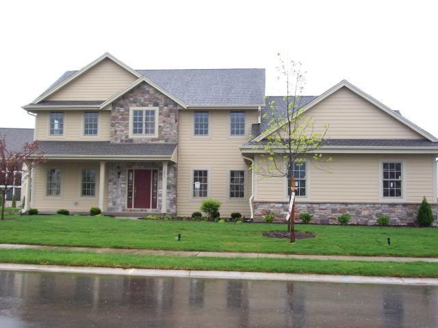 1843 Springhouse Dr., Oconomowoc, WI 53066
