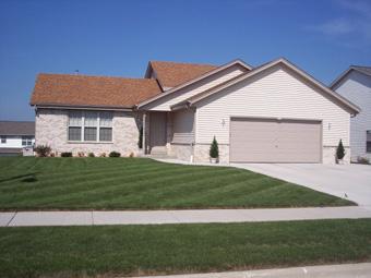 1312 Conifer, West Bend, WI 53090