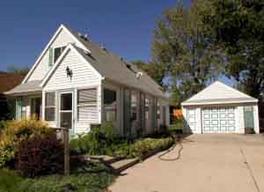 2008 Sunkist Ave., Waukesha, WI 53188