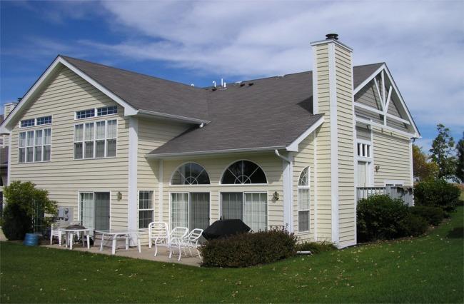 913 Eagleton Dr. #46-11, Geneva, WI 53147