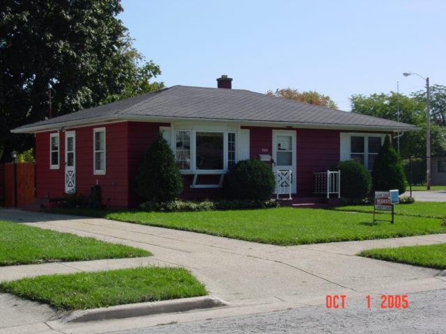 2323 Indiana, Racine, WI 53405