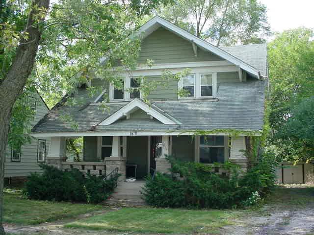 1516 White Rock Ave., Waukesha, WI 53186