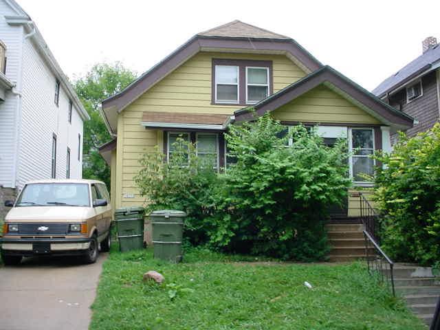 3429 N Dr William Finlayson St, Milwaukee, WI 53212