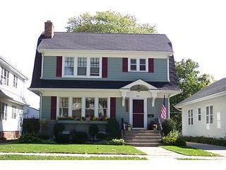 801 Monroe Ave, Racine, WI 53405