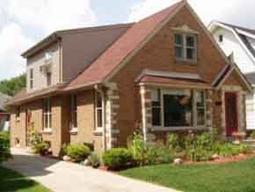 2615 N 71st St., Wauwatosa, WI 53213