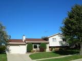 2980 E Stonefield Dr., Oak Creek, WI 53154