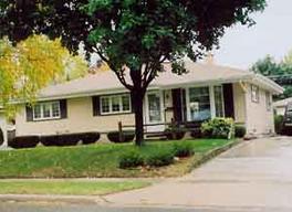 N85W15072 Knoll Ter., Menomonee Falls, WI 53051