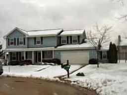 16931 W Stonefield Ct, Menomonee Falls, WI 53051