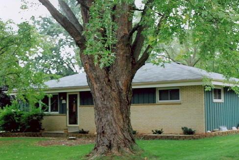 W163N9491 Cheyenne Dr., Menomonee Falls, WI 53051